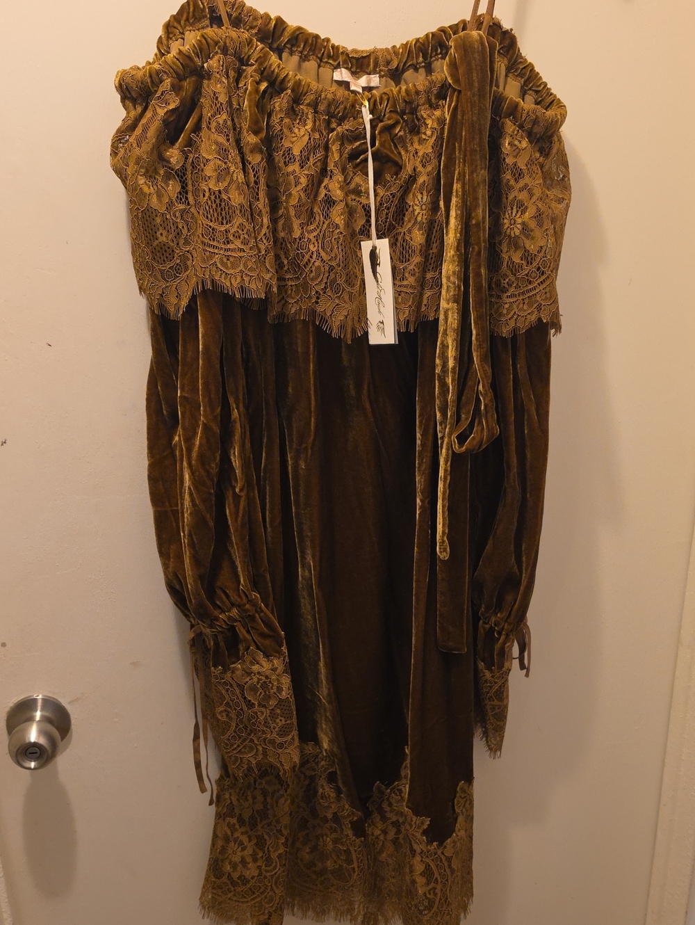 Off-Shoulder Olive Velvet Lace Dress - Brand